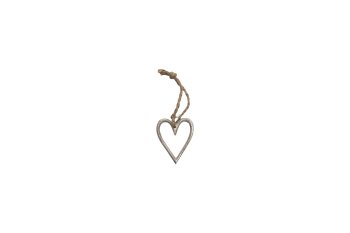 metal heart hanger